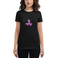 Load image into Gallery viewer, Mantis Women&#39;s short sleeve t-shirt
